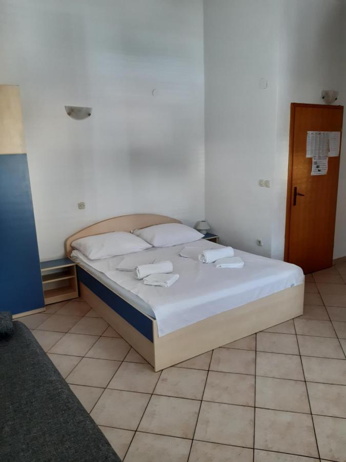 ホテル House Vida Goraleks Baška Voda エクステリア 写真