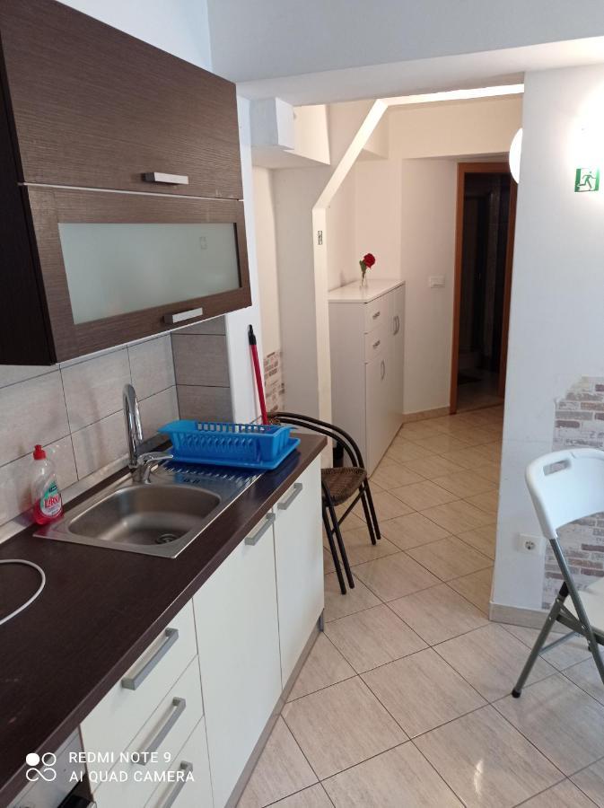 ホテル House Vida Goraleks Baška Voda エクステリア 写真